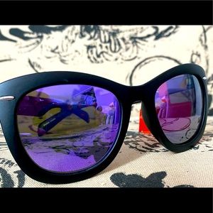 AV SPORT Matte Black sunglasses Reflective Lenses